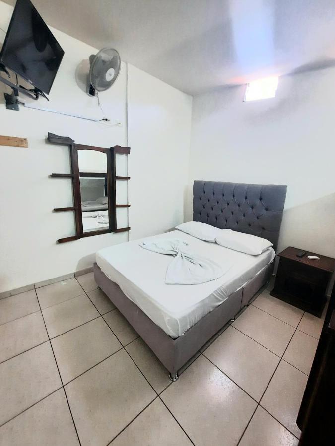 San Gil Tours Hostal Екстер'єр фото