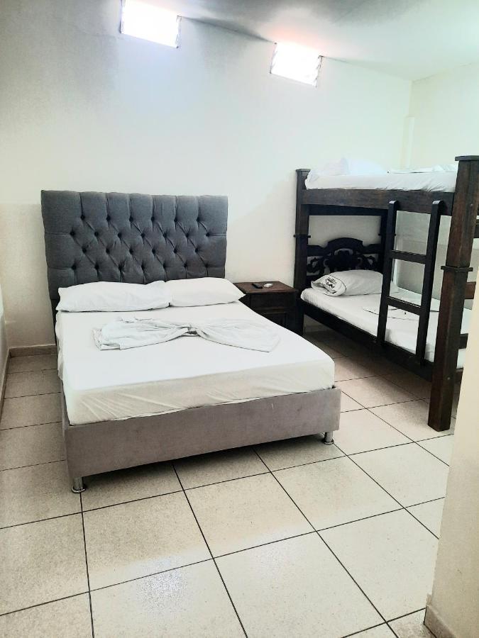 San Gil Tours Hostal Екстер'єр фото