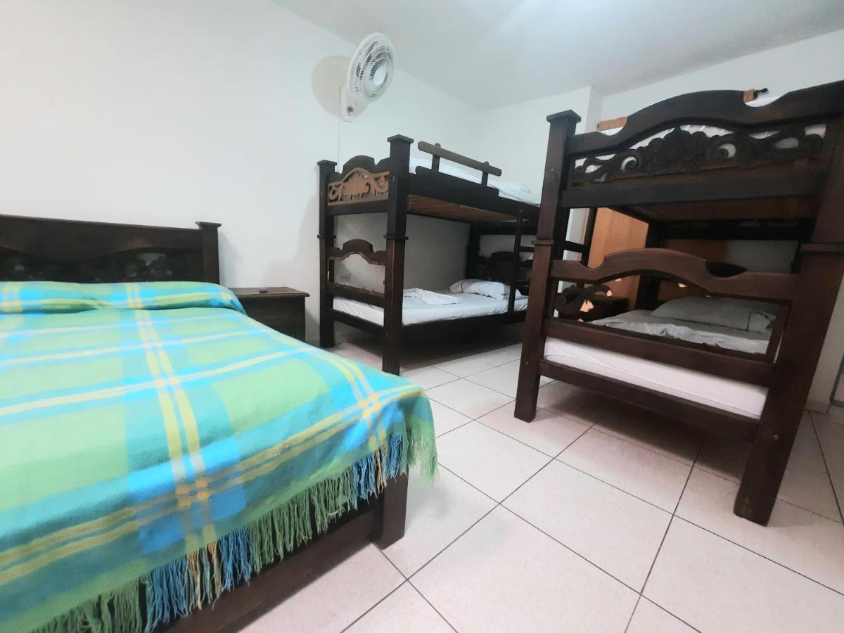 San Gil Tours Hostal Екстер'єр фото